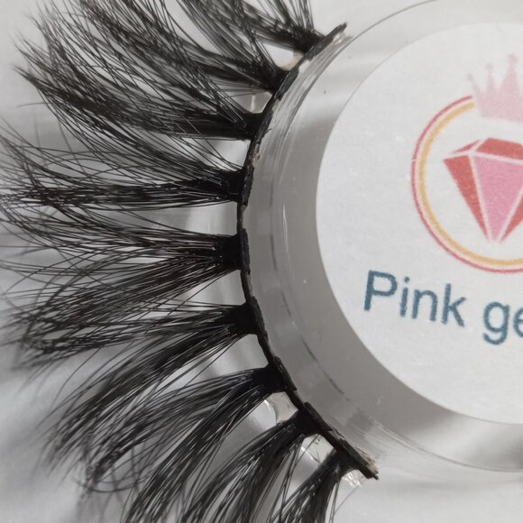 Bombshell 3D Faux Mink Lashes | Soft & Natural | Reusable Up to 5 Wears - Picture 6 of 8